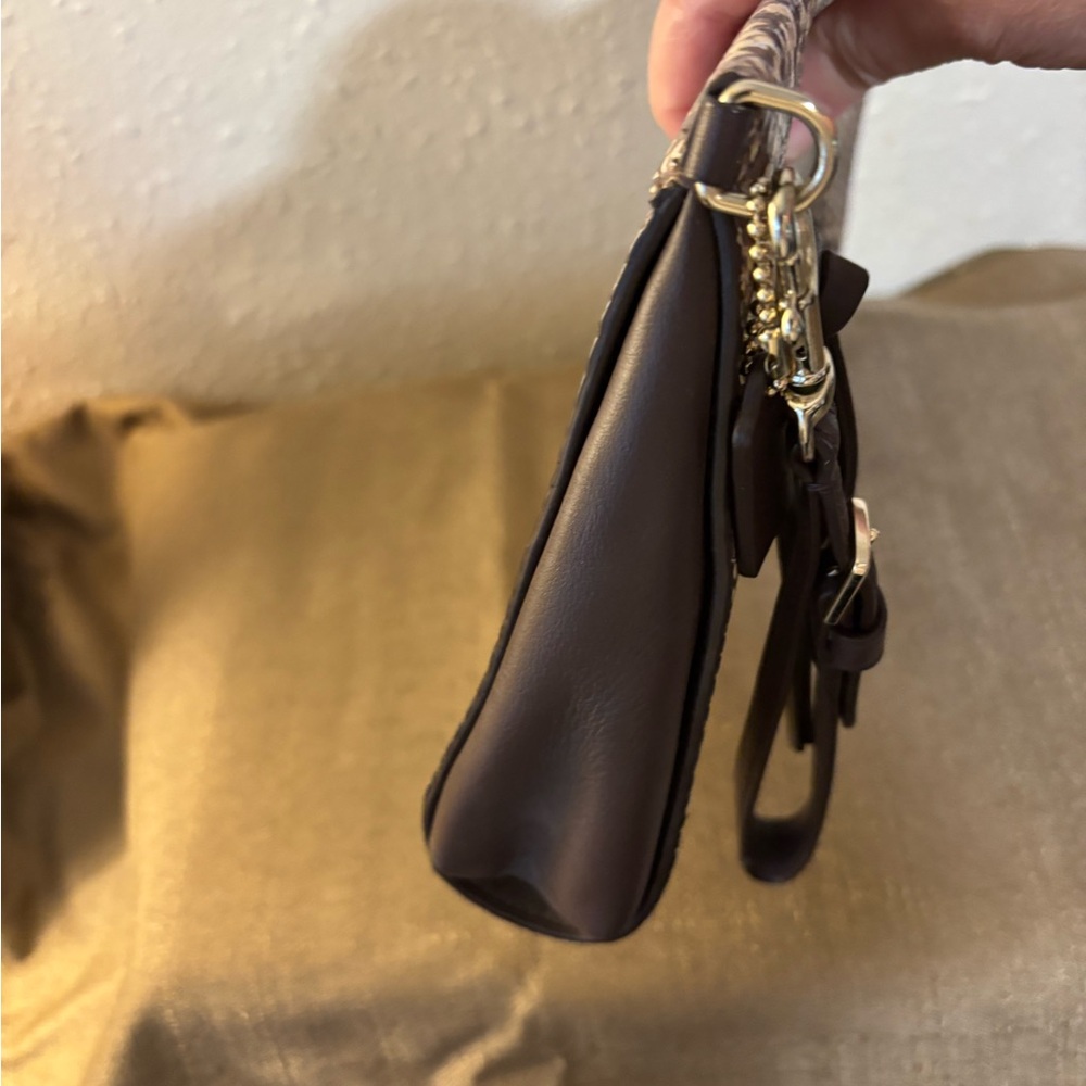 Coach Snake Print Clutch with Zipper Accents - Picture 11 of 16